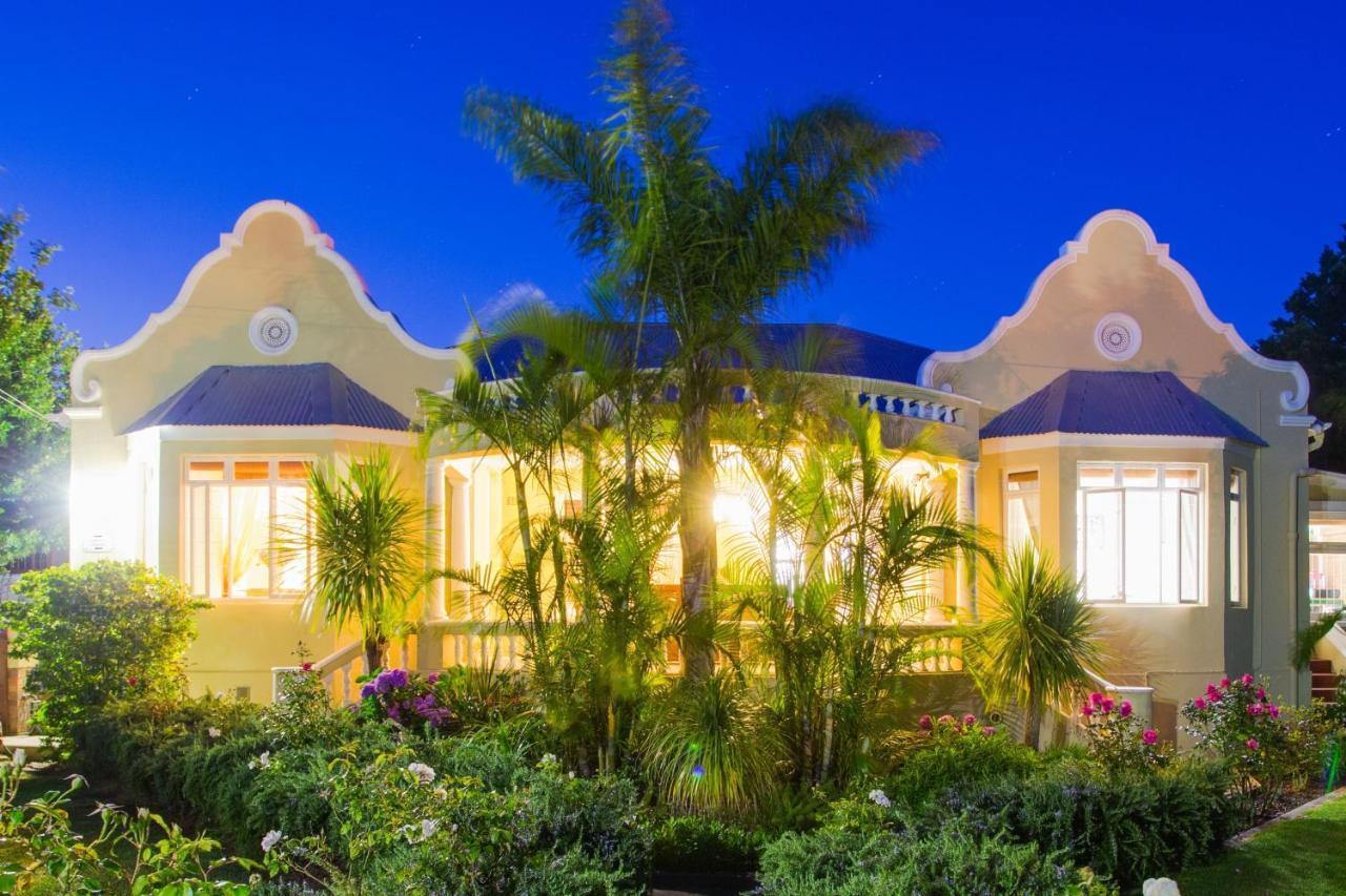 6 On Kloof Guest House Bredasdorp Buitenkant foto