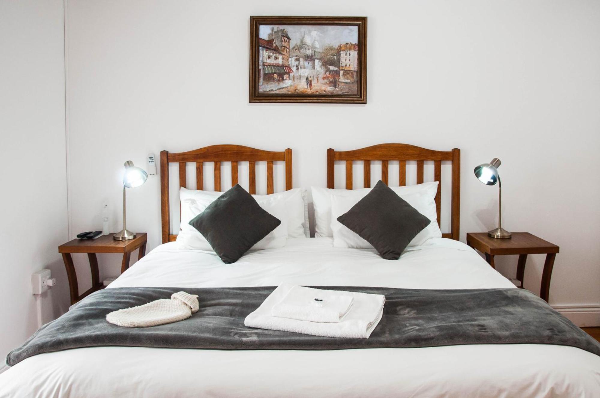 6 On Kloof Guest House Bredasdorp Buitenkant foto
